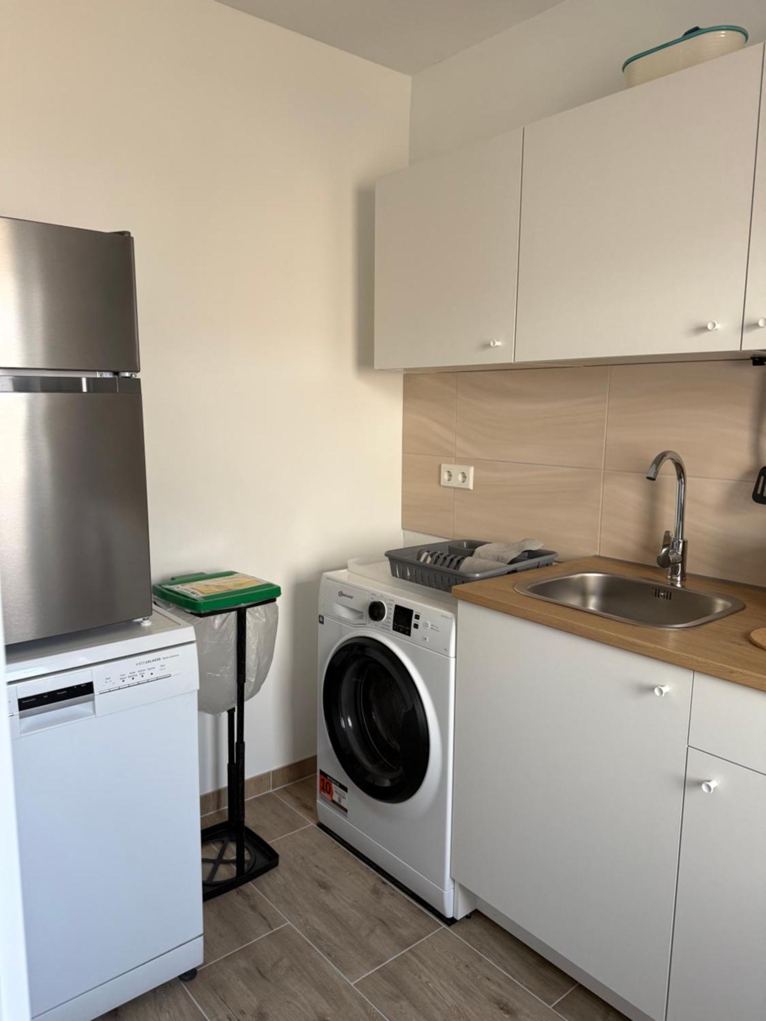 Uebernachtung By Tag Apartment Kassel Luaran gambar