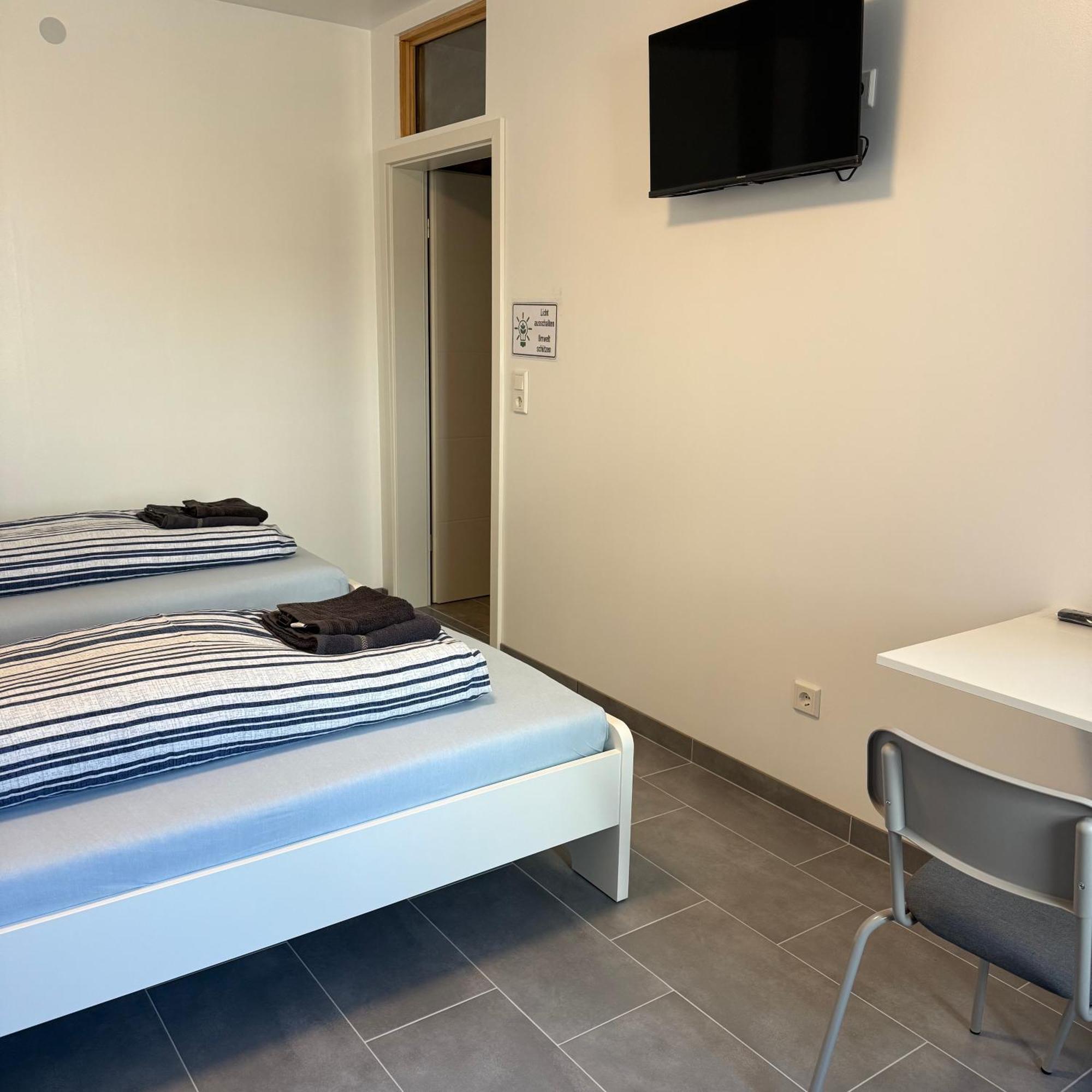 Uebernachtung By Tag Apartment Kassel Luaran gambar